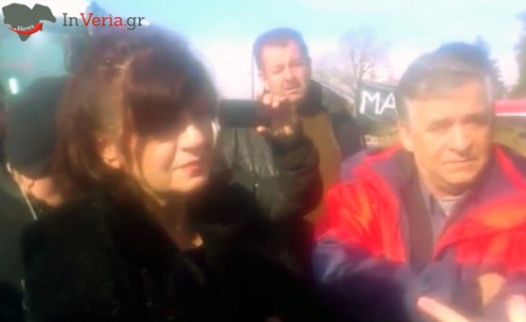 Άκουσε τα... "γαλλικά" της από τους αγρότες η βουλευτής του ΣΥΡΙΖΑ - ΔΕΙΤΕ ΒΙΝΤΕΟ