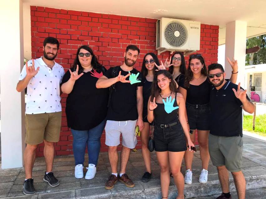 Πάτρα: Δράσεις για την Ελληνική νοηματική γλώσσα στα καλοκαιρινά Camp του Δήμου