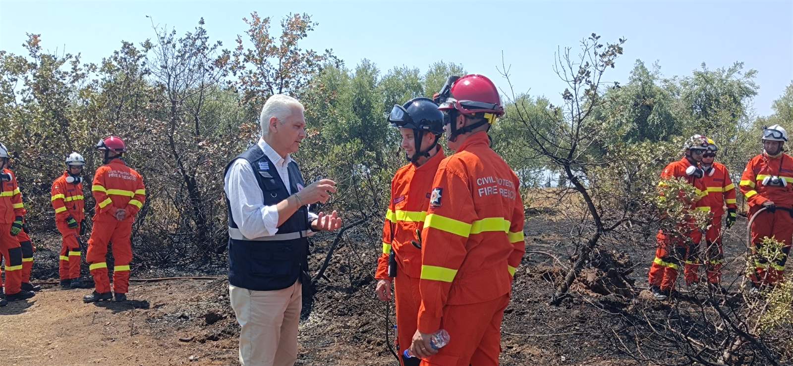 Επικοινωνία Ζαΐμη με το γραφείο του Κικίλια για τη φωτιά στα Βραχνέικα