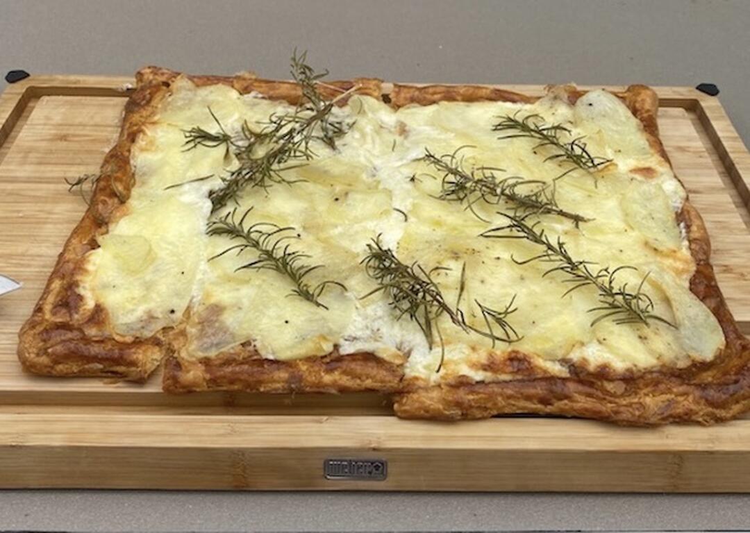 Τάρτα με πατάτες, δεντρολίβανο και μασκαρπόνε