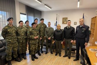Πρωτοχρονιάτικα κάλαντα στη Γενική Περιφερειακή Αστυνομική Διεύθυνση Δυτικής Ελλάδας και τη Διεύθυνση Αστυνομίας Αχαΐας
