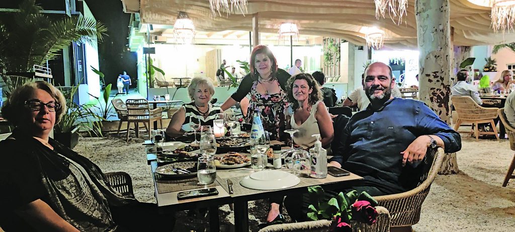 Πάτρα: Η Κατερίνα Βέργη γιόρτασε τα γενέθλιά της – ΦΩΤΟ