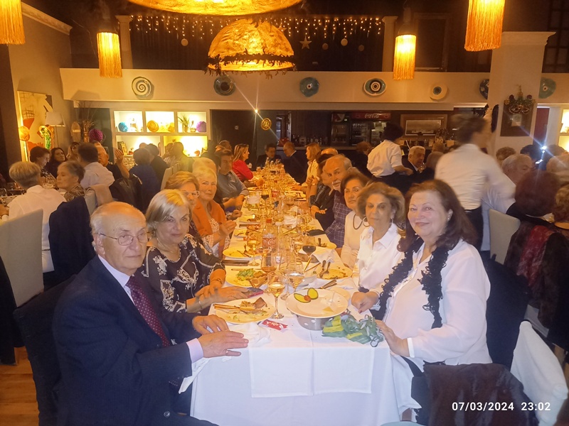 Ο Αποκριάτικος χορός του Συλλόγου Προστασίας Υγείας και Περιβάλλοντος περιοχής του Κέντρου Υγείας Χαλανδρίτσας (ΦΩΤΟ)