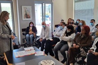 Η Βίβιαν Σαμούρη, στην εκδήλωση της κλινικής αποκατάστασης ΠΓΝΠ