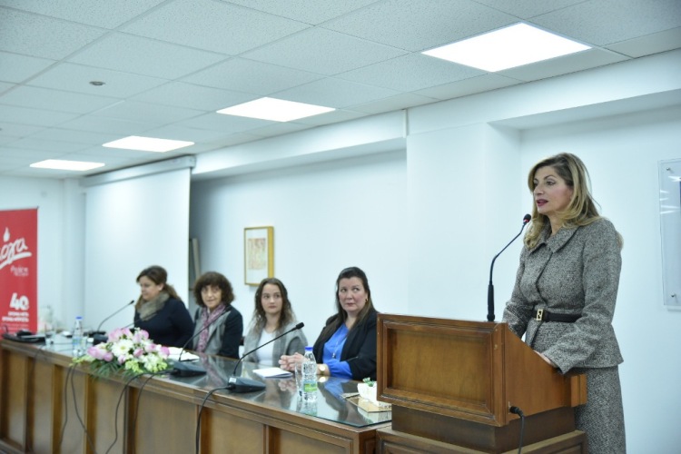 Η αντιδήμαρχος Βίβιαν Σαμούρη στην εκδήλωση της "Φλόγας"