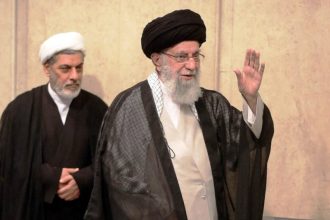 Iράν - Χαμενεΐ: Συνωμοσία ΗΠΑ - Σιωνισμού οι εξελίξεις στη Συρία