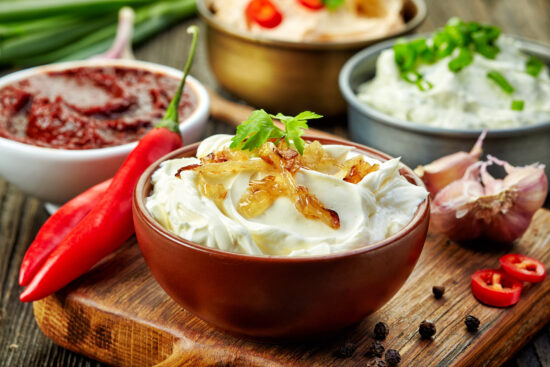 Ντιπ με Καραμελωμένα Κρεμμύδια