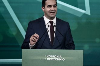 Το ΠΑΣΟΚ επέστρεψε οριστικά