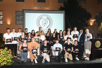 O Δήμος βράβευσε 27 Πατρινούς αθλητές - ΦΩΤΟ