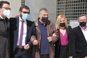 Ο Γ. Τράγκας ίδρυσε το κόμμα του - Μαζί του ο Ν. Νικολόπουλος