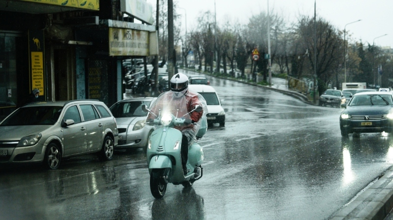 Έκτακτο δελτίο καιρού της ΕΜΥ: Έρχεται η κακοκαιρία "Bora" και θα κρατήσει μέχρι την Δευτέρα