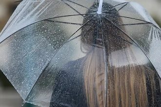 Καιρός: «Οργανωμένη και σημαντική η κακοκαιρία το Σαββατοκύριακο» - «Καμπανάκι» για ισχυρές καταιγίδες σε 7 περιοχές