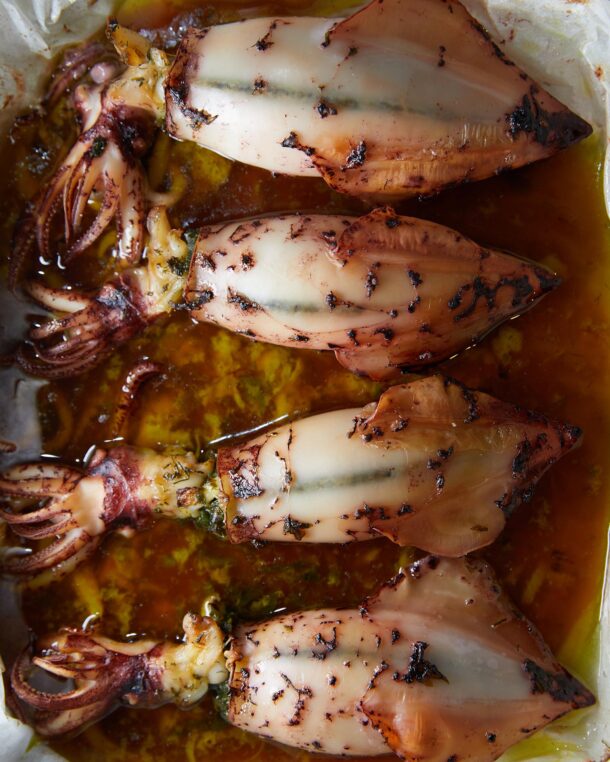 Καλαμάρια στον φούρνο αγιορείτικα