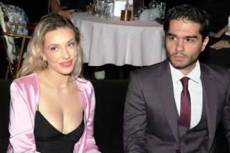 Γαρυφαλλιά Καληφώνη για Χρήστο Μάστορα: «Μου θυμίζει τον πατέρα μου»