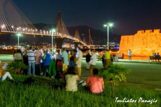 Η Κοινο_Τοπία διέσχισε τη γέφυρα Χ. Τρικούπη με την πανσέληνο του Ιουλίου - ΔΕΙΤΕ ΦΩΤΟΓΡΑΦΙΕΣ