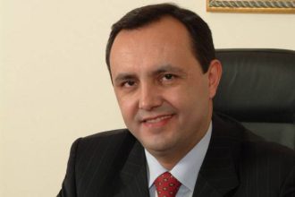 Λαοκρατία ή Κοινοβουλευτική Δημοκρατία;