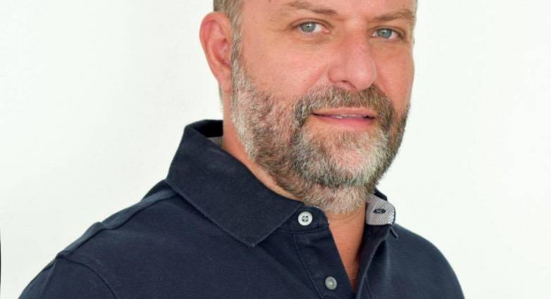 Βαγγέλης Καραχάλιος: "Εσπασαν" τα τηλέφωνα στο γραφείο του νέου προέδρου του ΤΕΕ