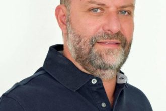 Βαγγέλης Καραχάλιος: Μεγάλη η ανάγκη του κόσμου για αλλαγή ΦΩΤΟ