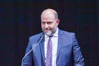 Β. Καραχάλιος: Απειλή για κυκλοφοριακό χάος η μη εφαρμογή των κυκλοφοριακών ρυθμίσεων στο κέντρο της Πάτρας