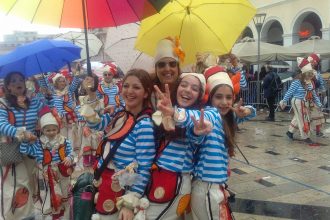 Πάτρα: Καρναβαλιστές παντός καιρού - Παρέλαση υπό καταρρακτώδη βροχή - ΦΩΤΟΓΡΑΦΙΕΣ