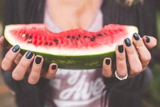 Τα 10 εκπληκτικά οφέλη του καρπουζιού - Σε κρατά νέα, αδύνατη και υγιή