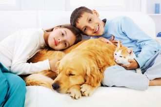 Να γιατί είναι σημαντικά τα κατοικίδια στη ζωή ενός παιδιού