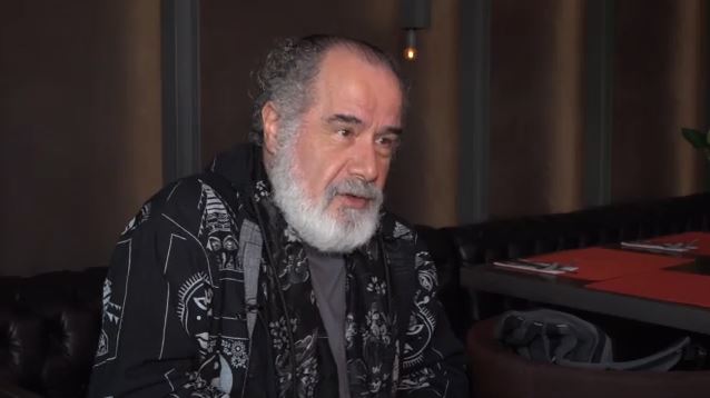 Θοδωρής Κατσαφάδος: Είμαι πολύ τυχερός που είμαι στις «17 Κλωστές»