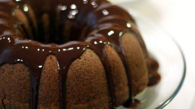 Κέικ σοκολάτας πανεύκολο, χωρίς αβγά και γάλα