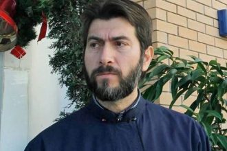 Κιβωτός του Κόσμου: Γιατί ο πατέρας Αντώνιος δεν φορούσε ποτέ τον σταυρό στο λαιμό του;