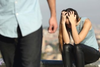 Αυτές είναι οι ερωτήσεις που θα έκαναν όλες οι γυναίκες στους πρώην τους!