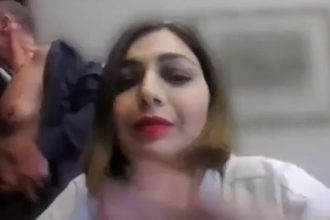 Ο Κλέων Γρηγοριάδης γδύθηκε εν μέσω τηλεδιάσκεψης στη Βουλή (ΒΙΝΤΕΟ)