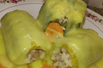 Κολοκυθάκια γεμιστά με σάλτσα αυγολέμονο