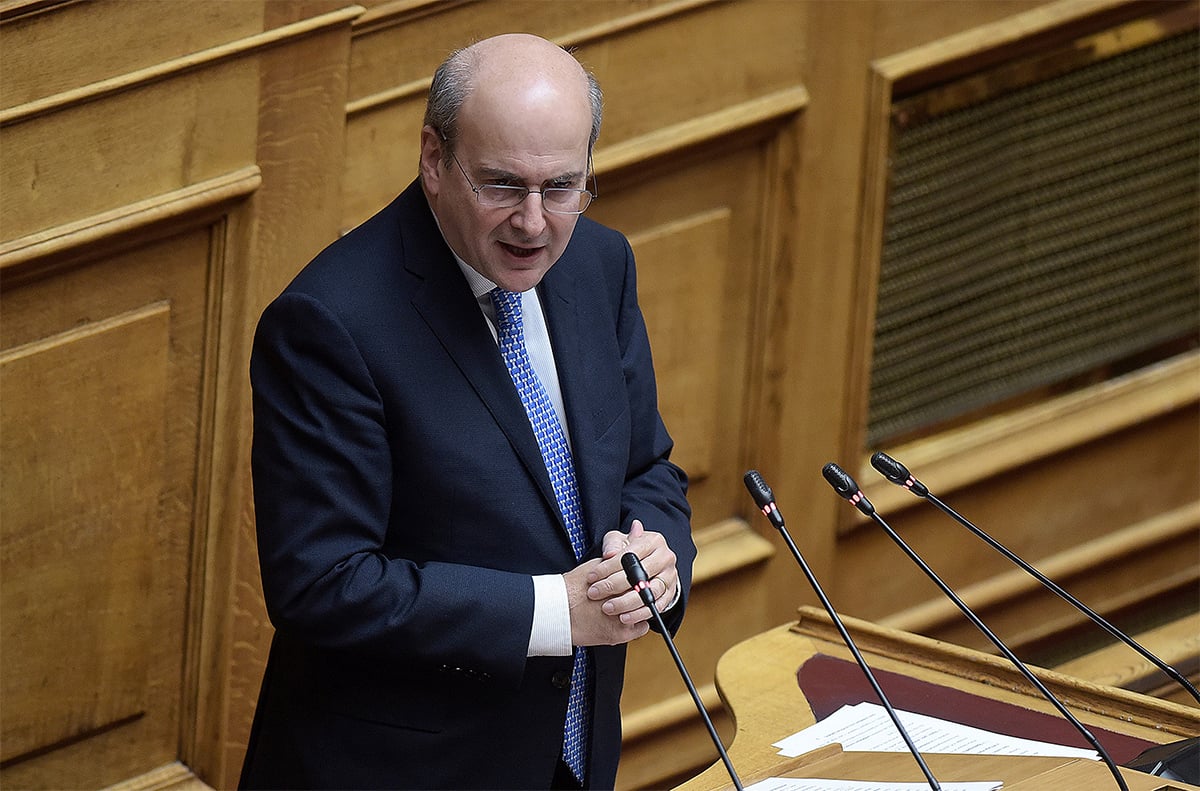 Χατζηδάκης: Οι εννέα αλλαγές που θα κάνουν τη ζωή των Ελλήνων καλύτερη το 2025