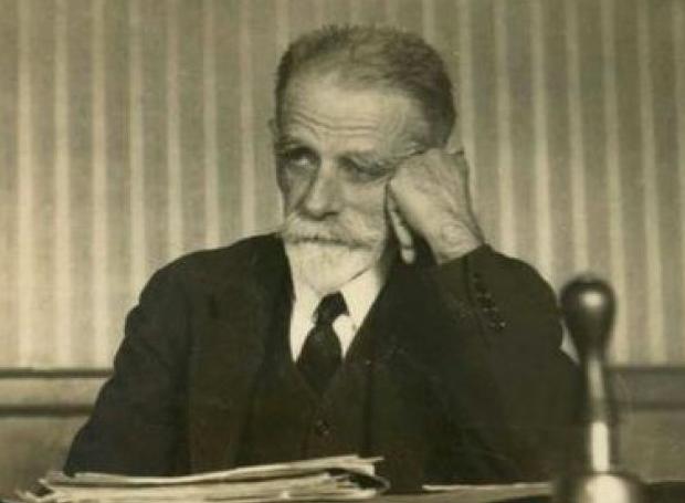 Μας θύμισε τον Κωστή Παλαμά!