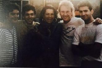 Γιώργος Κοτοπούλης: Το ... ψέμα για να γίνει η συναυλία στο Ρωμαϊκό Ωδείο! ΦΩΤΟΓΡΑΦΙΕΣ