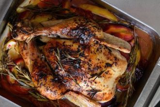 Ψητό κοτόπουλο με λεμόνι και ροδάκινο!