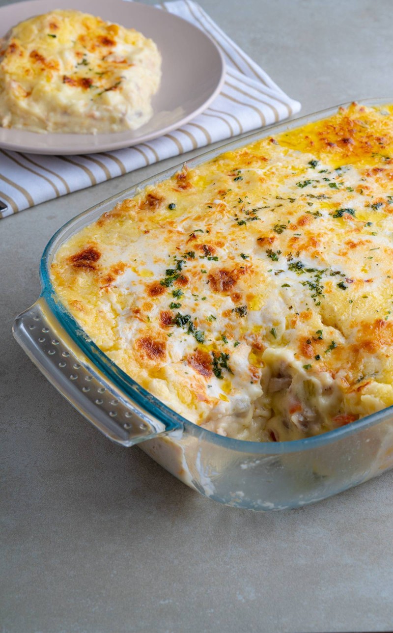 Σουφλέ κοτόπουλο: Εύκολη συνταγή με μανιτάρια και μυρωδικά