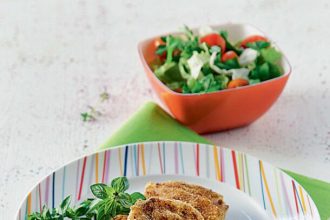 Κοτόπουλο φιλέτο πανέ με τραγανή κρούστα από νιφάδες βρώμης