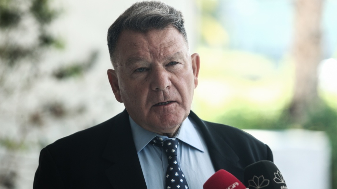 Ομοφοβική επίθεση Κούγια σε Κασσελάκη: «Δεν έχει ξεκαθαρίσει αν στο γάμο του αυτός είναι γυναίκα ή άνδρας ή ο Τάιλερ»