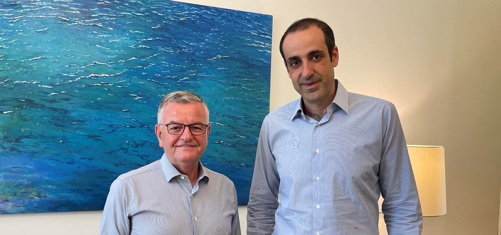 Συνάντηση Δημητριάδη – Κουνάβη στο Μέγαρο Μαξίμου