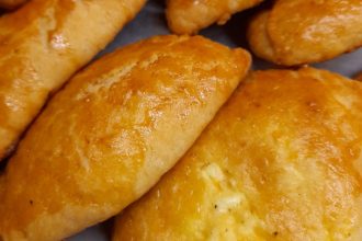 Κουροπιτακιά για το ταπεράκι της παραλίας