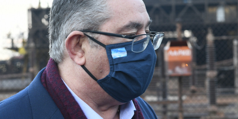 Οι ευχές του Δημήτρη Κουτσούμπα για τα Θεοφάνεια