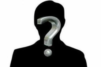 Γνωστή Πατρινή δεν αποχωρίστηκε το κραγιόν της, ούτε με τη μάσκα! ΦΩΤΟ