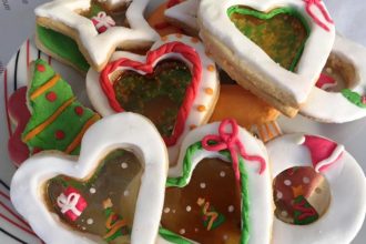 Κρυστάλλινα Χριστουγεννιάτικα μπισκότα