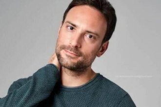 Κωνσταντίνος Λάγκος για τους γονείς του: Η ζωή στο σπίτι με καλλιτέχνες ήταν επεισοδιακή