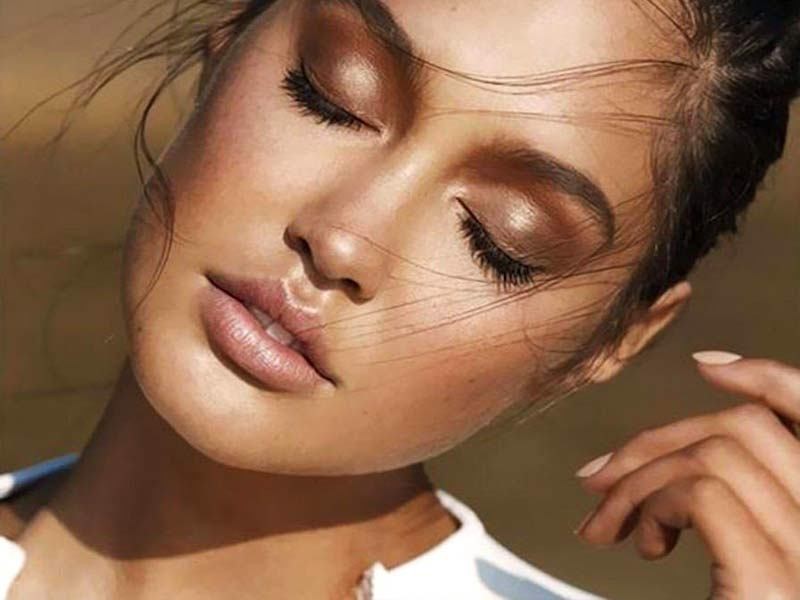 Πώς να διατηρήσετε το μακιγιάζ σας στη ζέστη