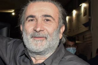 Λάκης Λαζόπουλος σε Έφη Αχτσιόγλου: Άμα θες να φύγεις, φύγε