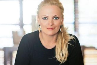 Κορύφωση Pink the City 2020: Παρουσιάζει, για 4η χρονιά, η Χριστίνα Λαμπίρη!