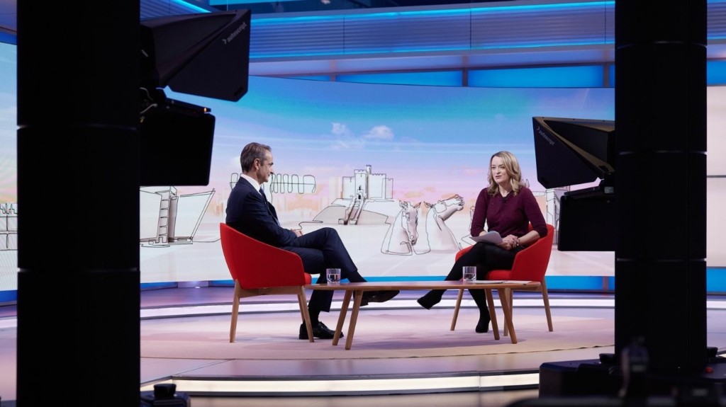 «Η Ντάουνινγκ Στριτ έχει ταραχθεί»: Το σχόλιο της δημοσιογράφου που πήρε την συνέντευξη από τον Κ. Μητσοτάκη