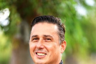 "Πολιτικά και Αυτοδιοικητικά"